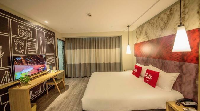 Ibis Urumqi Weixing Square Hotel المظهر الخارجي الصورة